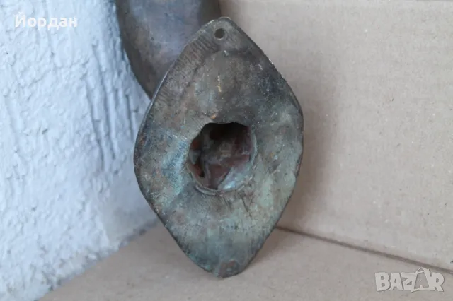 Бронзова скулптура на ръка, снимка 7 - Антикварни и старинни предмети - 47471044