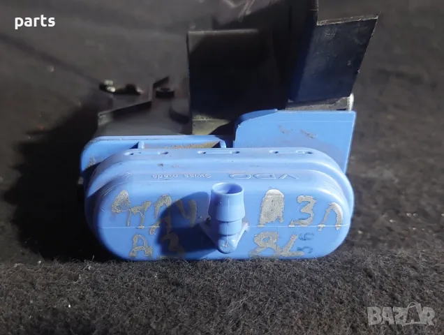 Задна Лява Ключалка - Брава със Жило Ауди А3 8L
- 4A0839015D, снимка 8 - Части - 47534190