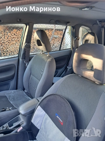 джип рав4 , снимка 2 - Автомобили и джипове - 53114256