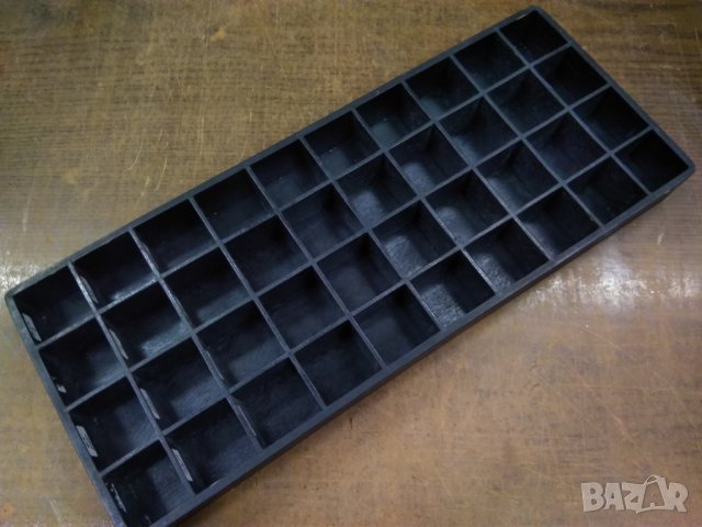 Продавам кутии за мъниста, снимка 3 - Оборудване за магазин - 26976675