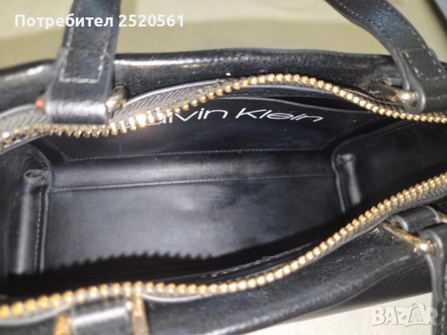дамска чанта Calvin Klein, снимка 4 - Чанти - 51846246