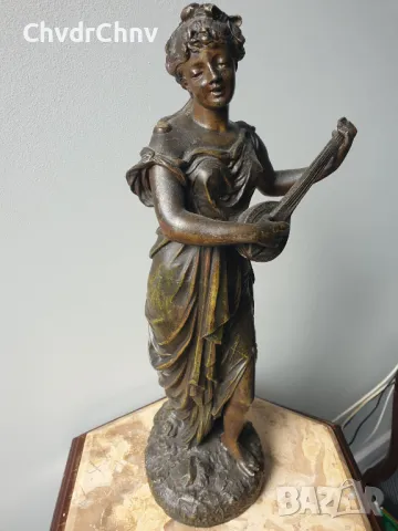 ЦАМ статуетка 48см-3кг/стара метална скулптура/метална фигура на жена-музикантка
