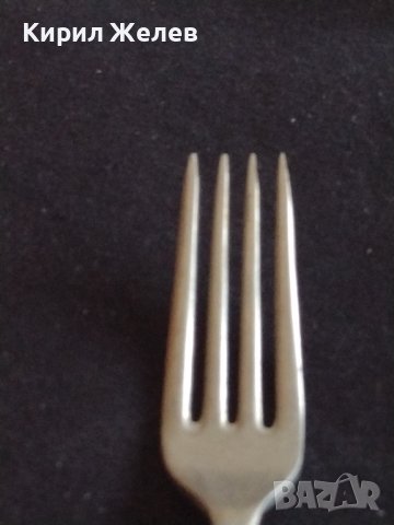 Стара вилица с маркировка ENGLAND за КОЛЕКЦИЯ ДЕКОРАЦИЯ БИТОВ КЪТ 42122, снимка 2 - Други ценни предмети - 43819386