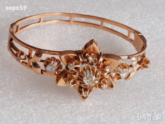 Автентична Руска златна дамска гривна с инкрустирани множество диаманти,злато 14 карата(56),19 век, снимка 7 - Гривни - 52682528