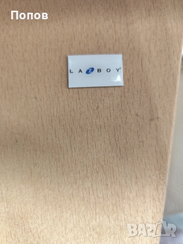 Кожено релакс кресло  La-Z-Boy, снимка 6 - Дивани и мека мебел - 51946522