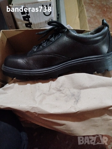 Продавам работни обувки , снимка 3 - Други - 53059695