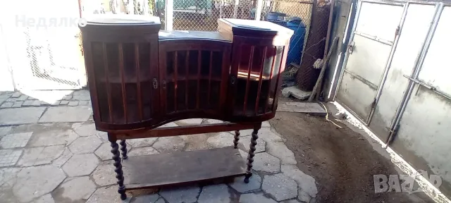 Старинна австрийска махагонова витрина,скрин,кристал, снимка 7 - Антикварни и старинни предмети - 48601548