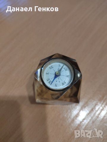  Настолен стъклен компас., снимка 2 - Антикварни и старинни предмети - 40510545