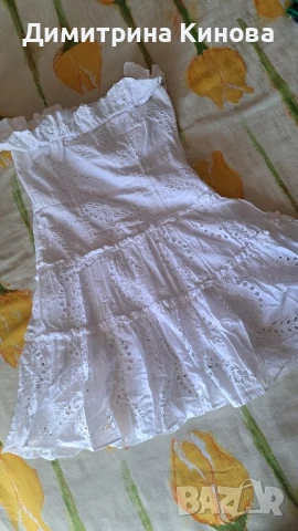 рокля Zara xs бяла дантела, снимка 1