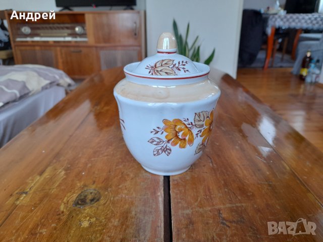 Стара порцеланова захарница #8