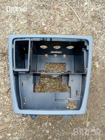 Централна конзола volvo S60 v70 XC70