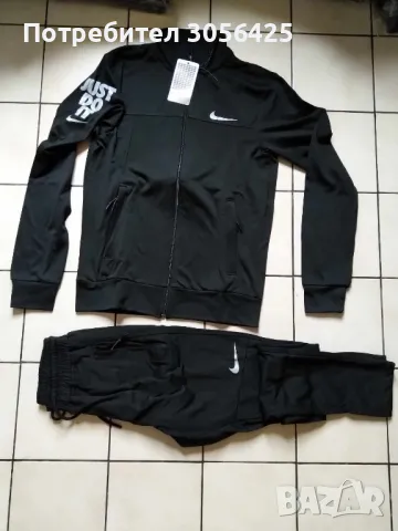 Спортен екип Nike от полиамид , снимка 11 - Спортни дрехи, екипи - 38492071