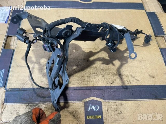 Скоба Държач Клапани Климатик 1EA816037N Volkswagen ID.3 E11 pro, снимка 4 - Части - 50878617