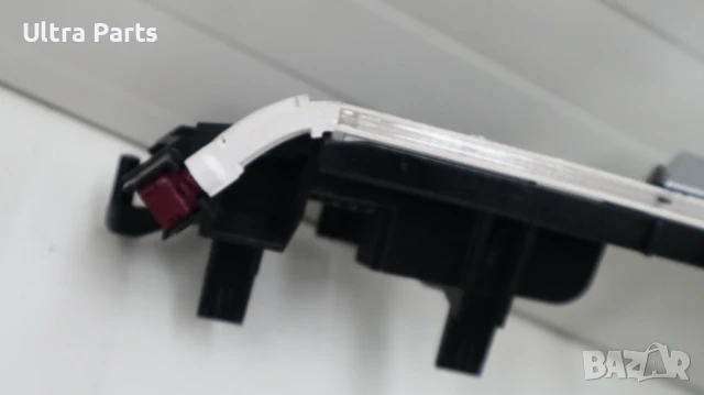 Оригинална дясна лайстна/въздуховод табло с подсветка за BMW G01LCI G02LCI  9871604, снимка 6 - Части - 50442183