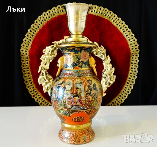 Порцеланов свещник Satsuma,злато,бронз,печат. 