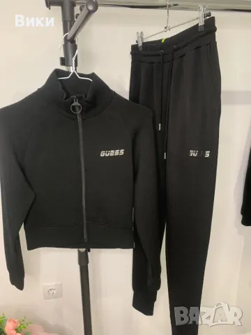 Оригинален екип на Guess , снимка 3 - Спортни екипи - 48836307