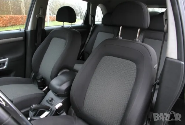 Opel Antara 2.4 Бензин, снимка 9 - Автомобили и джипове - 48628901