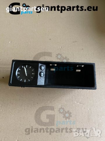 Часовник с конзола за БМВ е36 BMW e36 , 1977229 , 1387414