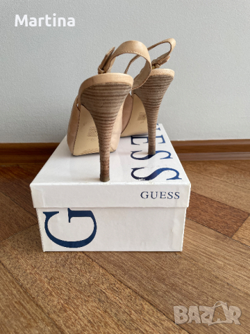 Guess обувки на токчета, снимка 2 - Дамски обувки на ток - 44896476