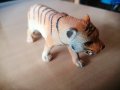 Продавам статуетка пластика на тигър, снимка 2
