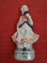 Порцеланова статуетка. , снимка 2