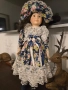 Порцеланова кукла, снимка 2