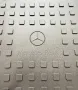 Оригинална гумена постелка за багажник за Mercedes E class 2013-2016г, снимка 2