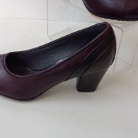 Нови естествени немски Jana  в бордо и цв. 38 н-р, снимка 2 - Дамски обувки на ток - 37956984
