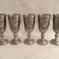Немски старинни калаени чаши на столче "Lindenwirthin" лична колекция, снимка 1 - Антикварни и старинни предмети - 43036065
