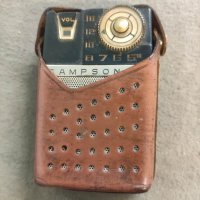Продавам Sampson 6-Transistor Radio, Model S-640 -Made in Japan 1962, снимка 1 - Ресийвъри, усилватели, смесителни пултове - 43912988