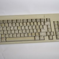Клавиатура Commodore Amiga 1000 , снимка 3 - Клавиатури и мишки - 43543390