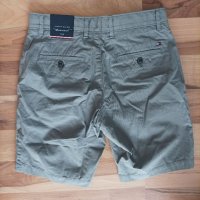 Tommy Hilfiger мъжки панталони , снимка 1 - Къси панталони - 37515557