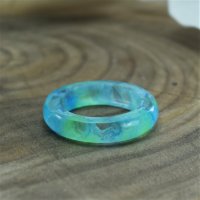 Цветни пръстени от смола, снимка 6 - Пръстени - 33091152