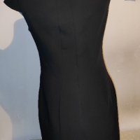 Елегантна черна рокля р-р М , снимка 6 - Рокли - 43750906