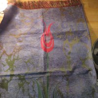 турско молитвено килимче, килимче за молитва за Намаз тъмносив фон с червено лале , снимка 2 - Антикварни и старинни предмети - 43170122