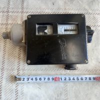 Уред за измерване на налягане Danfoss, снимка 1 - Антикварни и старинни предмети - 43836233