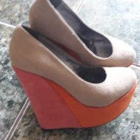 Обувки , снимка 1 - Дамски обувки на ток - 28828089