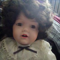Немска порцеланова кукла , снимка 2 - Колекции - 37031729