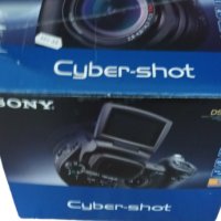 Sony Ciber- Shot DSC- R1, снимка 1 - Фотоапарати - 37698428