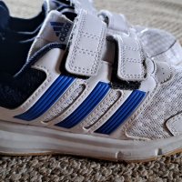 Маратонки Adidas 29номер, снимка 1 - Детски маратонки - 40052370