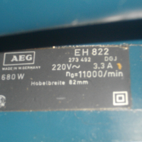 AEG EH822-Немско Професионално Електрическо Ренде/Хобел-АЕГЕ-Голямо-3,3 Ампера-680 Вата-82 мм Нож, снимка 11 - Други инструменти - 36544421