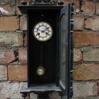 Стенен часовник Юнгханс-2, снимка 3 - Антикварни и старинни предмети - 32563609