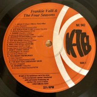 Две плочи в един албум FRANKIE VALLI &THE FOUR SEASONS , снимка 5 - Грамофонни плочи - 43100888