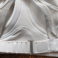 nike sport bras - страхотно бюстие, снимка 6 - Корсети, бюстиета, топове - 33293045