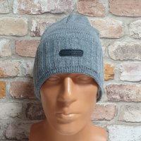 Нова зимна шапка SilverStar с подгъв в светлосив цвят , снимка 5 - Шапки - 43375749