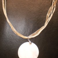  Колие - висулка седеф с верижка органза, снимка 2 - Колиета, медальони, синджири - 26209549