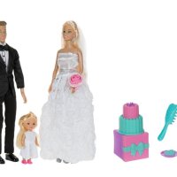 Кукли-манекени на булката и младоженеца с шаферка, снимка 1 - Кукли - 43294506
