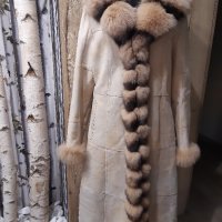 Yves Salomon дамско палто от естествена кожа размер 42, снимка 3 - Якета - 43669031