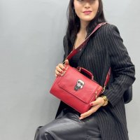 🔥Karl Lagerfeld луксозни дамски чанти / различни цветове🔥, снимка 4 - Чанти - 43559481