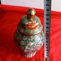 Стара Китайска Поцеланова Урна , Ваза, Маркирана, снимка 6 - Антикварни и старинни предмети - 43756692